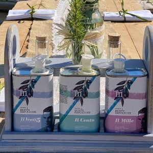 Extravirgin olive oil tasting in masseria